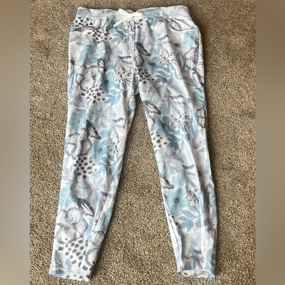Floral Print Casual Pants. Brand New by Creation. Shades Blue Gray. XL and XXL